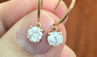 1克拉钻石多少钱