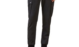 与狼共舞男装专卖店