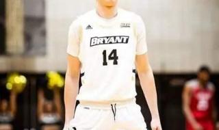 中国男篮新任队长公示 中国男篮新任队长公示